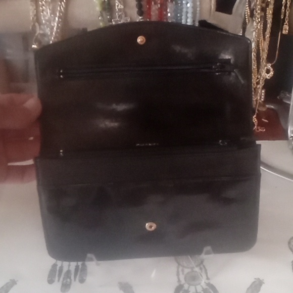 GUC Chanel clutch/Wallet - Picture 4 of 10